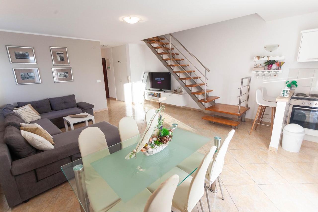 Apartment Jerry With Private Pool Milna  Zewnętrze zdjęcie